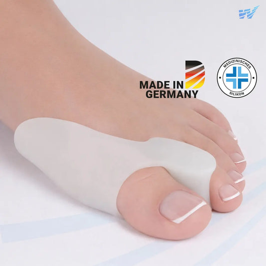 Ballenschutz mit Zehenspreizer aus Silikon am Fuß – Druckentlastung bei Hallux Valgus, Made in Germany